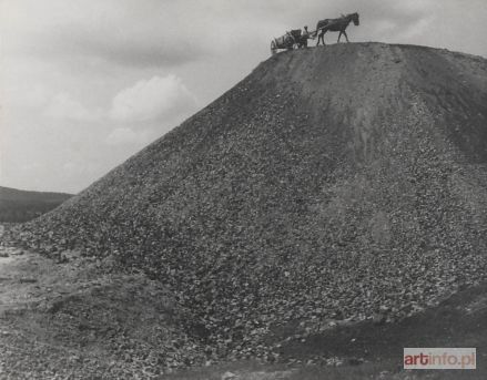 KIETLIŃSKA Maria | On a Slag Heap