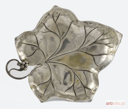 Patera w kształcie liścia winogrona