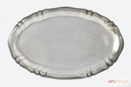 Tacka owalna z podniesionym kołnierzem [na wizytówki?]