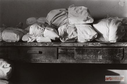 RUBINSTEIN Ewa | Packs with Cloths, a Textile Factory, Łódź